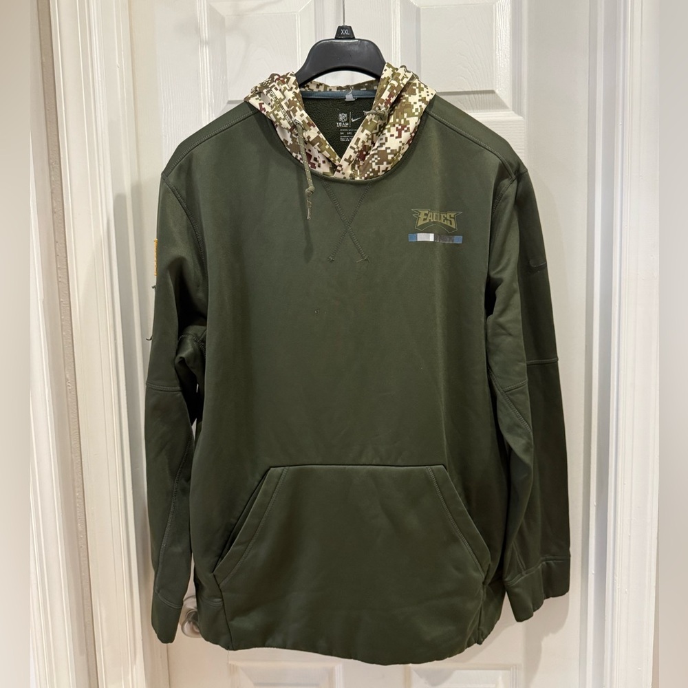 Philadelphia Eagles NFL Salute to Service Nike Hooded Sweatshirt